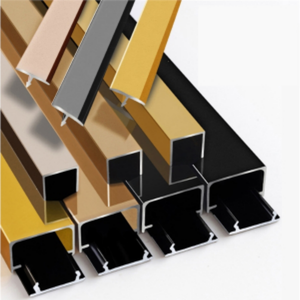 Garniture de <span class=keywords><strong>carrelage</strong></span> en forme de U en acier inoxydable 201 personnalisée Bandes de sol Ligne de décoration d'angle intérieur moderne Matériau métallique - Product Image 5