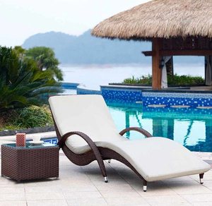 Qualité garantie en plein air meubles en rotin piscine piscine chaise longue <span class=keywords><strong>de</strong></span> <span class=keywords><strong>plage</strong></span> avec roues en osier <span class=keywords><strong>lit</strong></span> - Product Image 2
