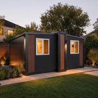 Maison conteneur préfabriquée portable de luxe 20 pieds 700 mm en acier respirant et extensible, hôtel extérieur minimaliste