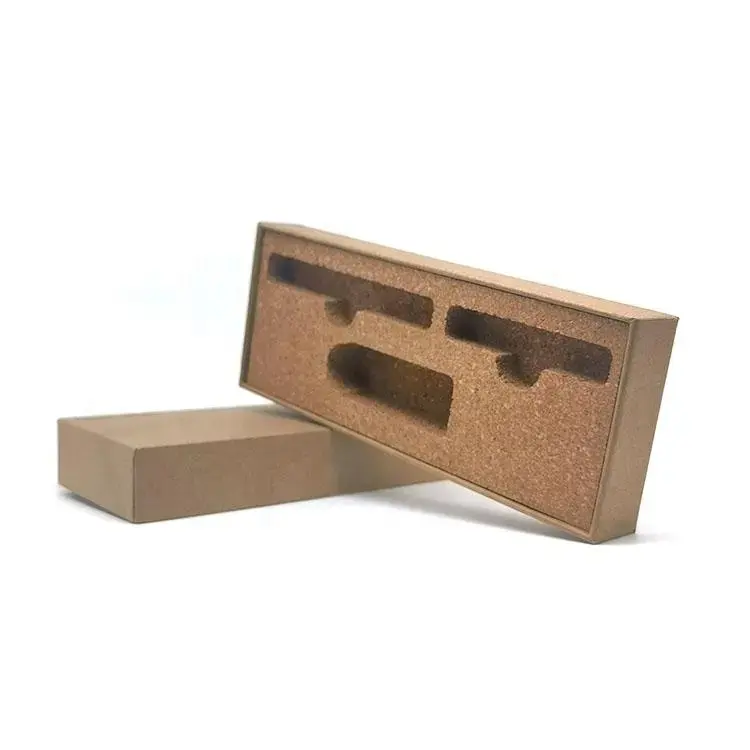 Toptan USB şarj aleti kutu özel Kraft kağıdı kutu için Cork EVA insert ile iplik pil karton paket