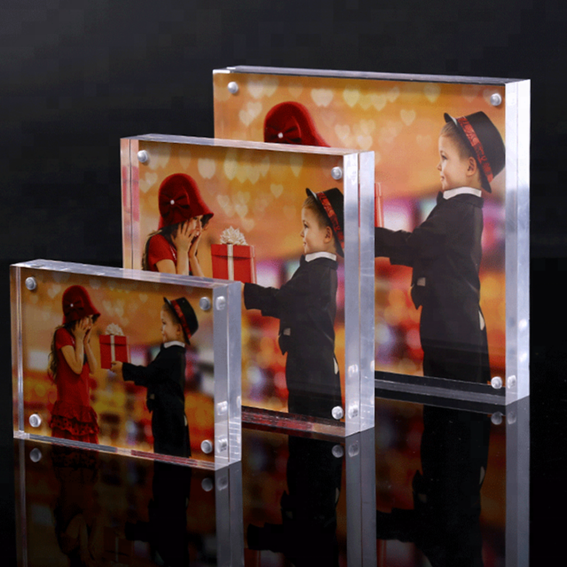 Custom logo Modern Transparent Picture Frame Wholesale Acrylic Picture Frame Souvenir Gift Photo Show Picture Frame