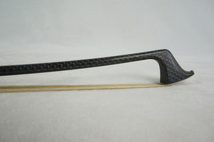 Vente chaude <span class=keywords><strong>Prix</strong></span> de gros <span class=keywords><strong>Archet</strong></span> de <span class=keywords><strong>violoncelle</strong></span> en fibre de carbone Fabriqué en Chine - Product Image 2