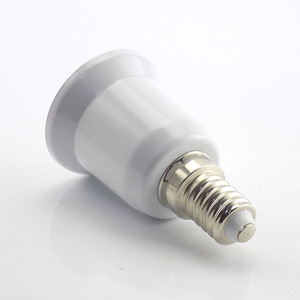 Convertisseur de support de lampe <span class=keywords><strong>E14</strong></span> à <span class=keywords><strong>E27</strong></span> convertisseurs de Base de prise <span class=keywords><strong>adaptateur</strong></span> d'<span class=keywords><strong>ampoule</strong></span> accessoires d'éclairage de Conversion - Product Image 1