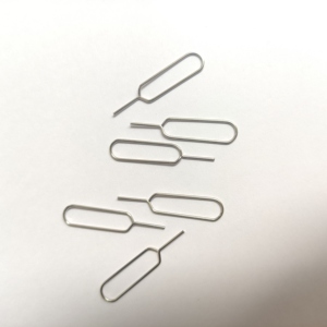 Pin <span class=keywords><strong>per</strong></span> Scheda SIM in Acciaio Nichelato di Alta Qualità OEM, Estrattore <span class=keywords><strong>per</strong></span> Vassoio SIM <span class=keywords><strong>per</strong></span> Parti Stampate di Telefoni Cellulari - Product Image 3