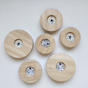 <span class=keywords><strong>Lampe</strong></span> de chevet LED <span class=keywords><strong>sans</strong></span> <span class=keywords><strong>fil</strong></span> en bois avec base tactile, <span class=keywords><strong>rechargeable</strong></span> USB Type C, support rond, logo personnalisé - Product Image 2