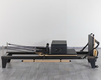 LUMINE Lit de Pilates Réformateur Portable en Aluminium Premium Réglable pour Utilisation à Domicile Flexibilité du Corps et Exercice Multifonctionnel