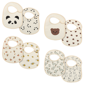 Buena calidad Xinyunzy CPC Clase transfronteriza a Gasa de algodón puro Babero fino para niños Bolsillo impermeable Toalla de Baba para bebé - Product Image 1