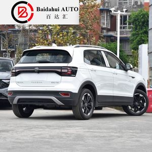 Autos Usados Volkswagen Tacqua 2024, VW Tacqua 1.2T DSG R-Line Gasolina, Auto Usado VW-Tacqua, SUV Pequeño de 5 Asientos, Vehículos Usados de <span class=keywords><strong>Segunda</strong></span> <span class=keywords><strong>Mano</strong></span> - Product Image 4