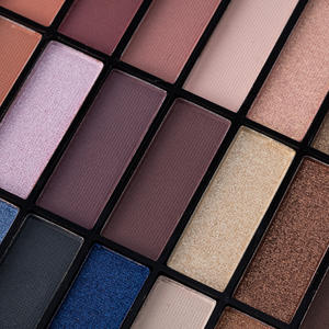 Palette d'ombres à paupières avec votre logo, 39 couleurs, pigment holographique, palette d'ombres à paupières, poudre d'ombres à paupières végétaliennes, vente en gros - Product Image 3