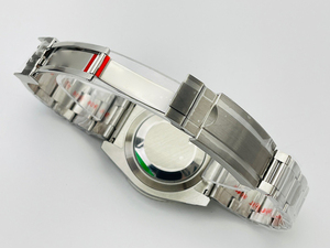 Montre mécanique pour homme de qualité supérieure, finition bleu glacé luminescente, surface miroir saphir, découpe de précision par jet d'eau - Product Image 5