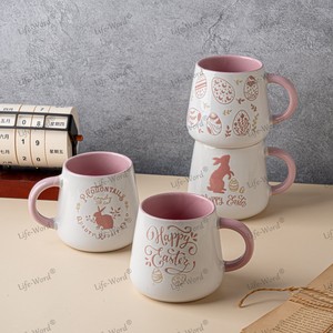 <span class=keywords><strong>Tasse</strong></span> d'eau rose et mignonne de cadeaux de <span class=keywords><strong>tasse</strong></span> en céramique de graffiti pour la petite amie et la maman - Product Image 2