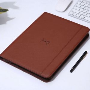 Cargador Portátil Multifunción A4 de Cuero PU con 8000 mAh, Clip para Gerente, Banco de Energía Móvil, Regalo de Oficina, Bolsa Moderna de Lujo con Cierre - Product Image 5