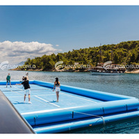 Terrain de sport flottant gonflable portatif de cour de pickleball de jeu de sports aquatiques extérieurs commerciaux à vendre