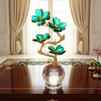 Ornamen Bunga Kristal dengan Batang Emas Berlapis Emas Polihedral yang Dipasang dengan Tangan, Karya Seni Floral
