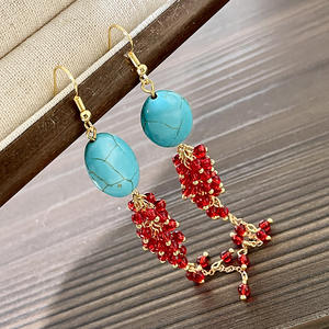 Pendientes Colgantes Vintage con Turquesa y Borlas de Cuentas Rojas, Joyería de Fiesta para Mujer, Chapados en Oro, Aleación de Zinc, Moda - Product Image 1
