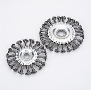 Vente chaude 0.3mm <span class=keywords><strong>brosse</strong></span> de roue en fil d'acier plat torsadé de quatre pouces - Product Image 4