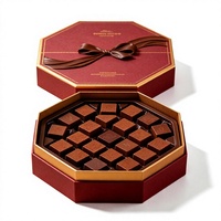 Boîte cadeau rigide de luxe en chocolat truffé avec couvercle hexagonal supérieur et inférieur et insert