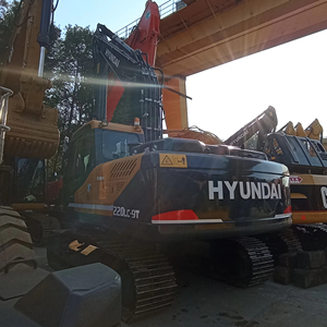 Excavadora Usada de Segunda Mano, Maquinaria para Movimiento de Tierras HYUNDAI 220LC-9T en Venta - Product Image 1