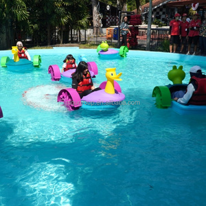 Bateaux à manivelle QIQU pour enfants et familles, en PEHD, étanches IP67, avec têtes de dessins animés Cygne et Grenouille, pour parcs aquatiques - Product Image 4