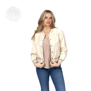 Chaqueta universitaria de cuero de manga larga hecha a medida para mujer, ropa deportiva superior con tejido directo de Pakistán - Product Image 6