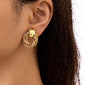 Nouvelle Tendance Mode Design Unique Élégant Délicat Rétro Exagéré Boucles d'Oreilles Multicouches Clous Bijoux Femme Cadeaux de Fête Vente en Gros - Product Image 2