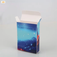 Boîte d'emballage de cartes à jouer personnalisée et imprimée boîtes en papier colorées pliantes