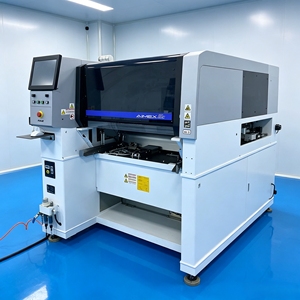 สายการผลิต SMT ใช้เครื่องวางชิปความเร็วสูง Fuj-i AIMEX IIIC พร้อมระบบ PLC ผลิตจากจีน สำหรับการผลิตแผงวงจรพิมพ์ LED - Product Image 1