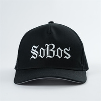 Op maat gemaakte grijze Oxford 5-panel gestructureerde honkbalpetten met luipaard-/stippenpatroon en geborduurd logo