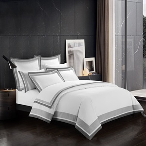 Vente en gros nom <span class=keywords><strong>de</strong></span> marque <span class=keywords><strong>housse</strong></span> <span class=keywords><strong>de</strong></span> <span class=keywords><strong>couette</strong></span> <span class=keywords><strong>de</strong></span> créateur ensemble <span class=keywords><strong>de</strong></span> literie 100% coton ensembles <span class=keywords><strong>de</strong></span> literie <span class=keywords><strong>de</strong></span> luxe ensemble <span class=keywords><strong>de</strong></span> literie King Size - Product Image 2