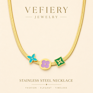 Collier tendance pour femme en acier inoxydable plaqué or avec trois breloques colorées et chaîne serpent - Product Image 1