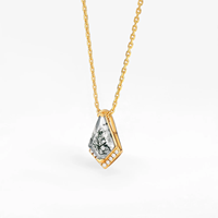 Collier pendentif en argent sterling 925 plaqué or rose 18 carats avec agate verte naturelle taille cerf-volant et zircone cubique