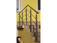 SS316L noir moderne en acier inoxydable main courante raccord verre garde-corps escalier accessoires extérieur Villa carré Tube connecteur 90