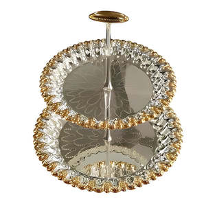 Elegante vassoio da portata in oro placcato doppio - Product Image 1