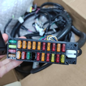 Boîte à fusibles ZX225USR3 avec faisceau interne 0005542 - Product Image 2