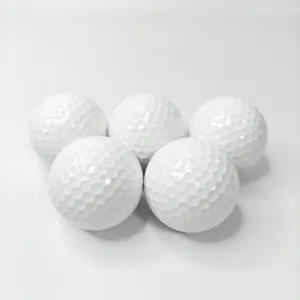 Spedizione veloce pallina da torneo da Golf a due strati in uretano morbido bianco resistente per uso campo da Golf