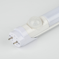Tube lumineux à capteur infrarouge T8 18W, construction en aluminium, 600 mm, 1200 mm, 1500 mm, solution d'éclairage intelligent pour bureau, garantie 5 ans