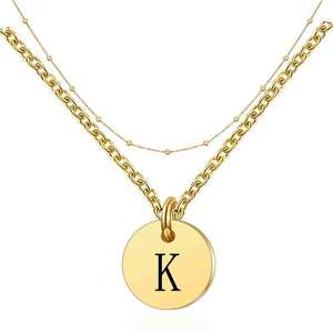 Collier double couche doré avec pendentif lettre B, chaîne ronde en acier inoxydable de 10 mm pour usage quotidien, style européen - Product Image 4