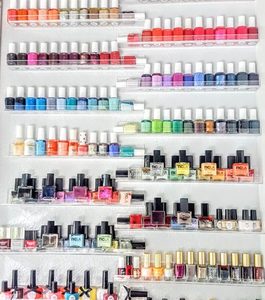 Organizzatore di cosmetici con montaggio a parete in acrilico: porta Palette per il trucco e smalto per unghie in Gel. Forte, Set di 3 scaffali salvaspazio. - Product Image 4