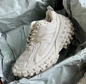 Zapatos Deportivos Unisex de Alta Calidad con Cordones, Transpirables, Casuales, de Diseño, que Aumentan la Estatura - Product Image 1