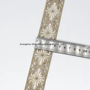 Nastro in Organza di Poliestere e Seta da 3,6 cm con Ricamo Floreale Etnico in Stile Minimalista per Accessori Hanfu - Disponibile in Magazzino dal Produttore - Product Image 4