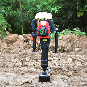 เครื่องตอกเสาเข็มเสารั้วน้ำมันแบบพกพาใหม่ใช้สำหรับใช้ในฟาร์มอินเดีย/จีน - Product Image 1