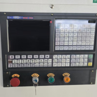 Machine à tourner CNC CK6180 |   Tour à lit plat robuste à grande portée de rotation de 800 mm pour le travail des métaux et la construction