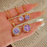 Parure de bijoux en or 14 carats avec pendentif étoile octogonale en zircon violet taillé, boucles d'oreilles et bague en pierres précieuses colorées, motif feux d'artifice rouges chinois