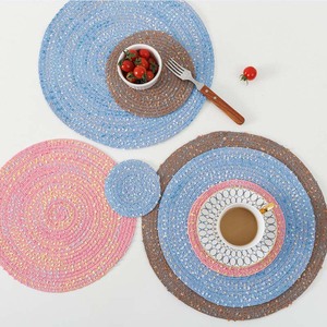Manteles individuales de comedor tejidos nórdicos: esteras aislantes térmicas de hilo de algodón estilo INS para uso doméstico creativo y personalizado - Product Image 1