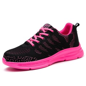 Chaussures <span class=keywords><strong>de</strong></span> <span class=keywords><strong>sécurité</strong></span> respirantes légères pour femmes-Protection transfrontalière du travail Anti-écrasement Chaussures <span class=keywords><strong>de</strong></span> travail antidérapantes Style <span class=keywords><strong>basket</strong></span>-ball - Product Image 3