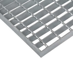 Couverture de <span class=keywords><strong>grille</strong></span> de drainage extérieur <span class=keywords><strong>Grille</strong></span> de drainage en acier galvanisé pour gouttière - Product Image 1