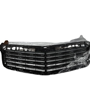 ตะแกรงกันชนหน้ารถยนต์ไฟฟ้าแบบตาข่าย สำหรับ Mercedes Benz / W211 W124 W204 ออกแบบตกแต่งตะแกรงกลางแบบกำหนดเอง อุปกรณ์เสริม - Product Image 2