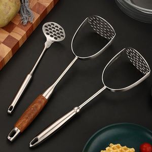 Utensilio de Cocina Manual de Acero Inoxidable para el Hogar, Prensa Manual para Apretar Papas y Ajo, Ideal para Bebés - Product Image 5