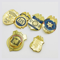 Portefeuille en cuir personnalisé avec porte-badges de sécurité plaqué or en métal, logo 3D en émail gaufré, sur mesure pour usine