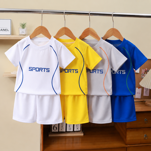 Ensemble d'entraînement de basketball personnalisé pour enfants, t-shirt et short de sport pour garçons, tenue de basketball de rue pour jeunes, ensemble athlétique pour enfants - Product Image 2